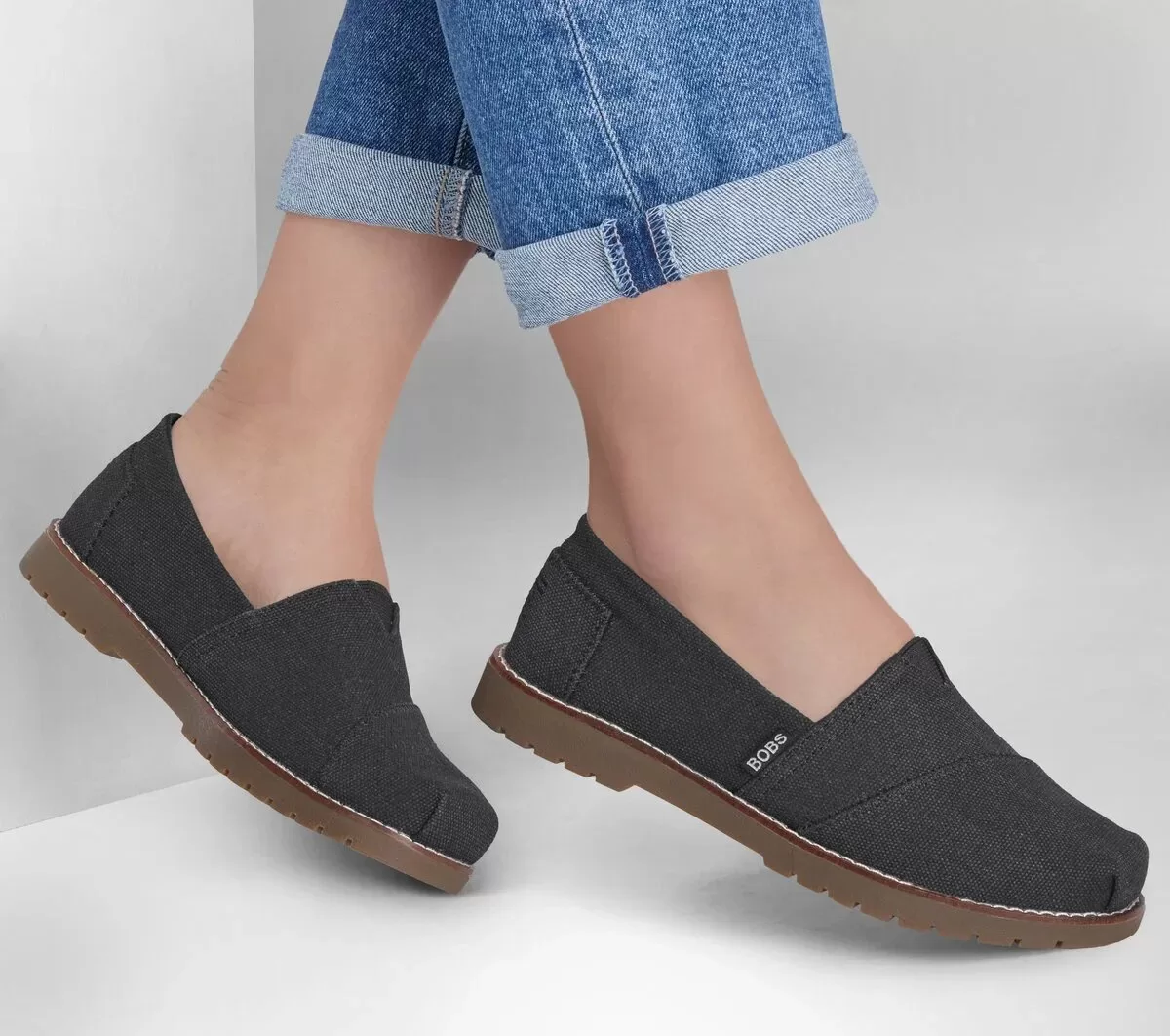 BOBS Chill Lugs -Familiar Turf