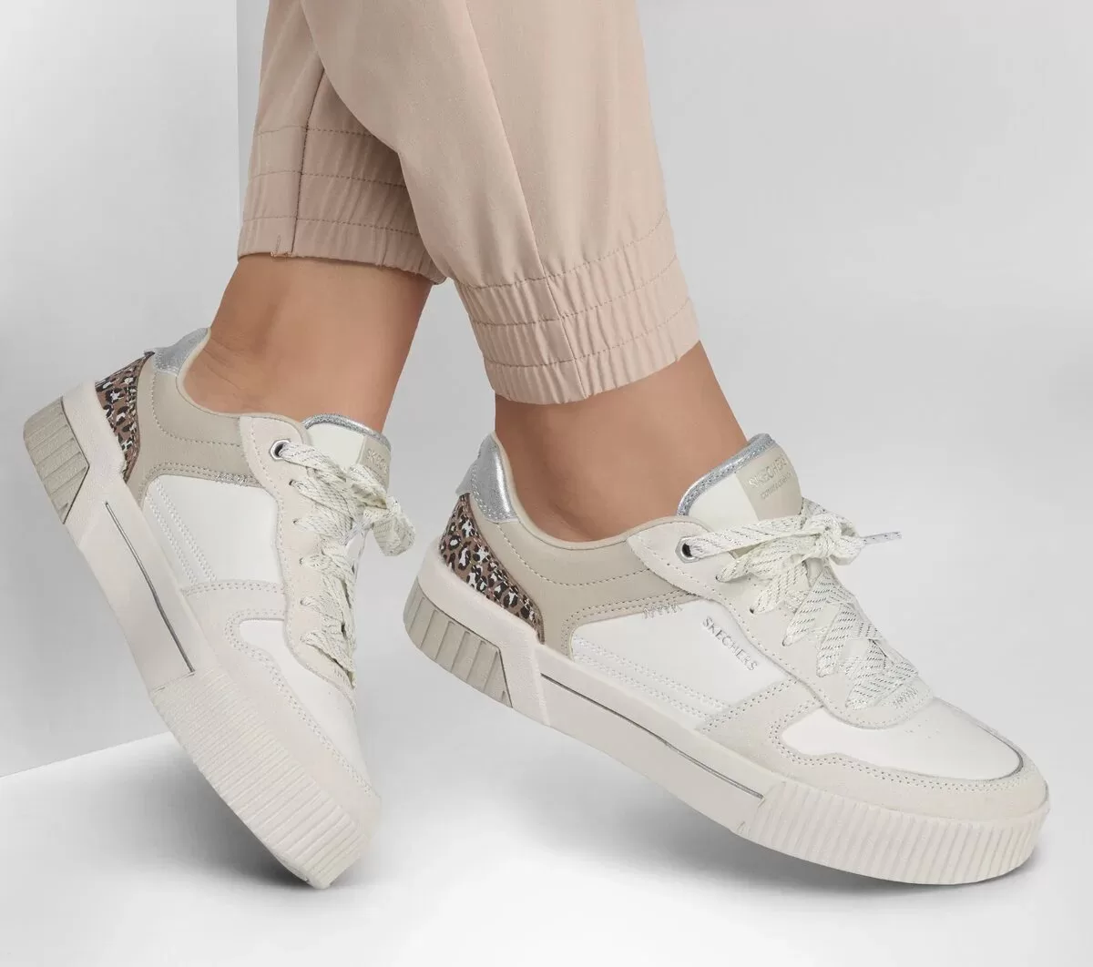 Jade – Skinnende luksus